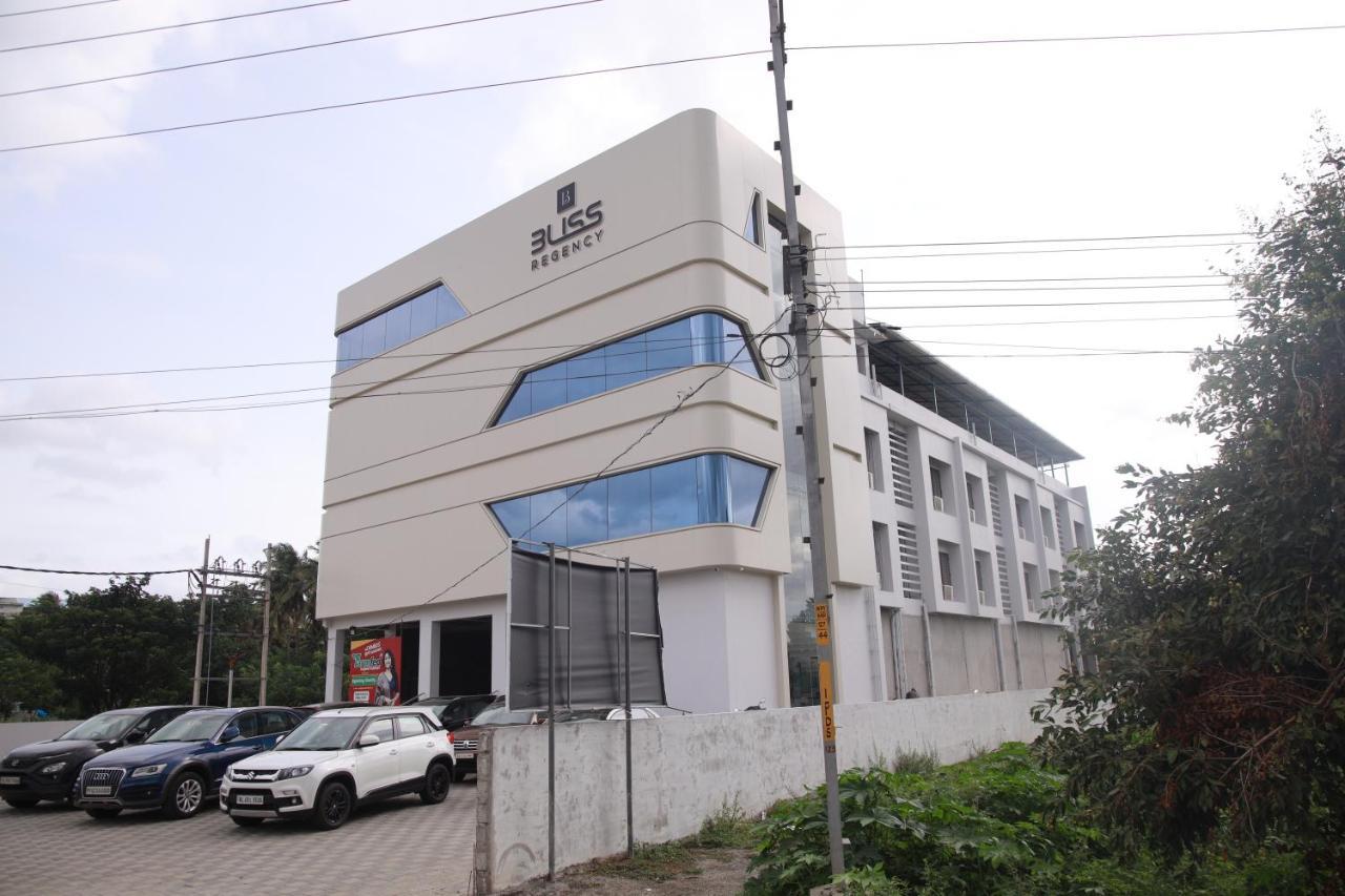 Bliss Regency Business Hotel Palakkad Εξωτερικό φωτογραφία