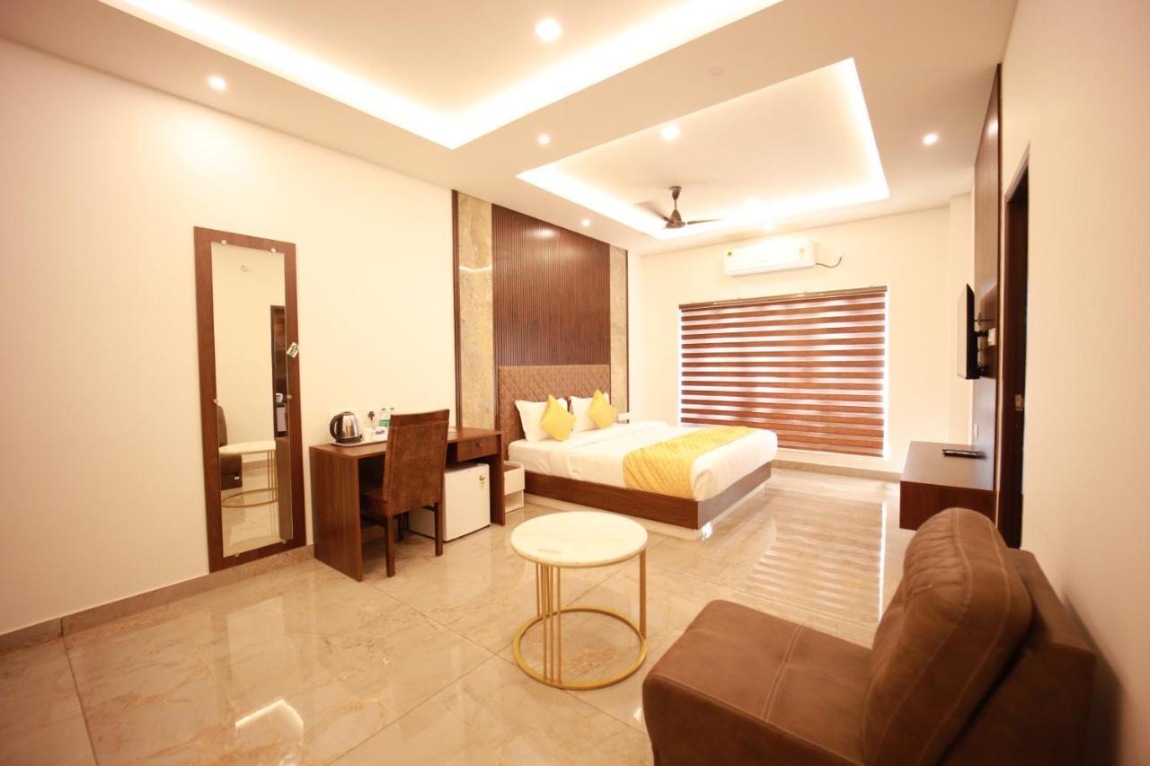 Bliss Regency Business Hotel Palakkad Εξωτερικό φωτογραφία
