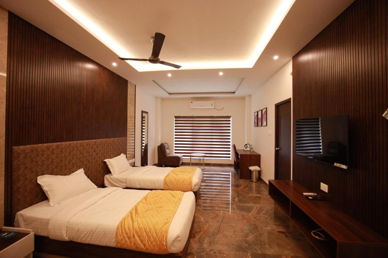 Bliss Regency Business Hotel Palakkad Εξωτερικό φωτογραφία
