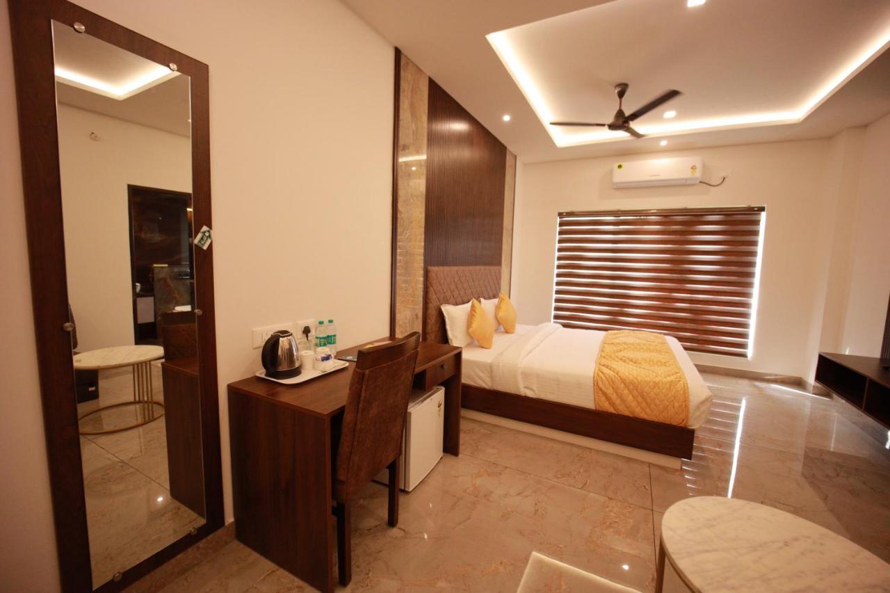 Bliss Regency Business Hotel Palakkad Εξωτερικό φωτογραφία