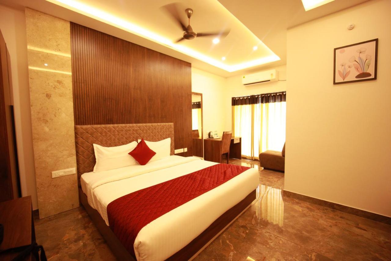Bliss Regency Business Hotel Palakkad Εξωτερικό φωτογραφία