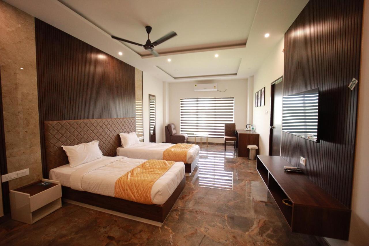 Bliss Regency Business Hotel Palakkad Εξωτερικό φωτογραφία