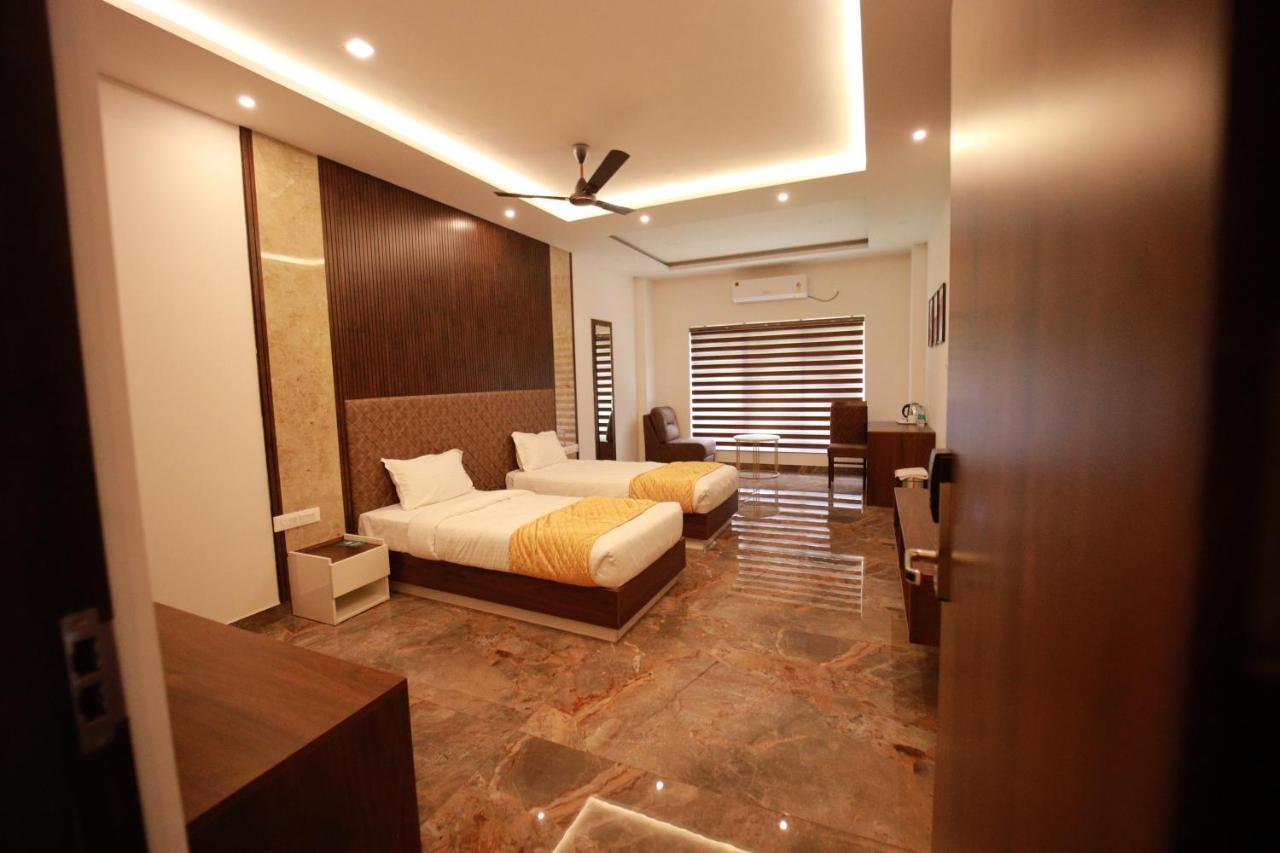 Bliss Regency Business Hotel Palakkad Εξωτερικό φωτογραφία