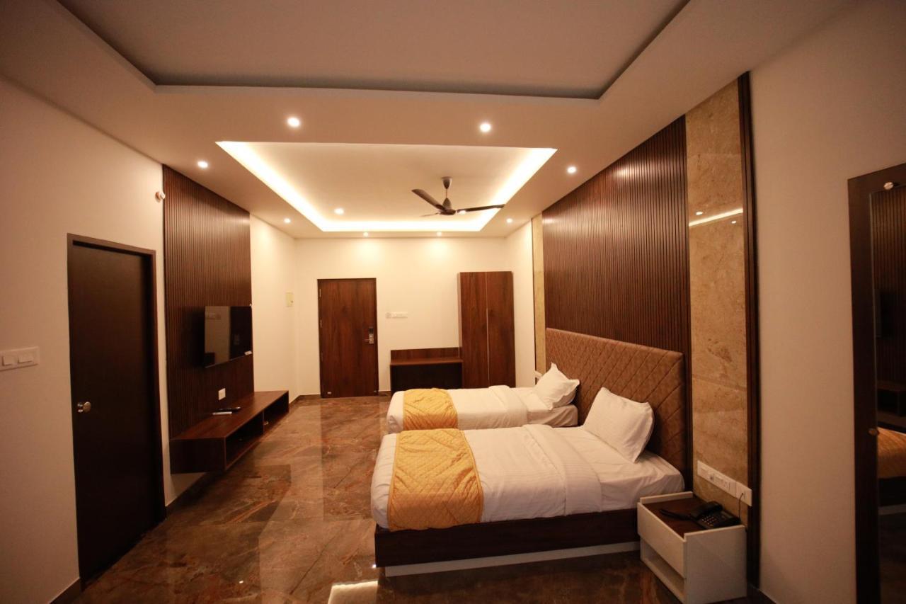 Bliss Regency Business Hotel Palakkad Εξωτερικό φωτογραφία