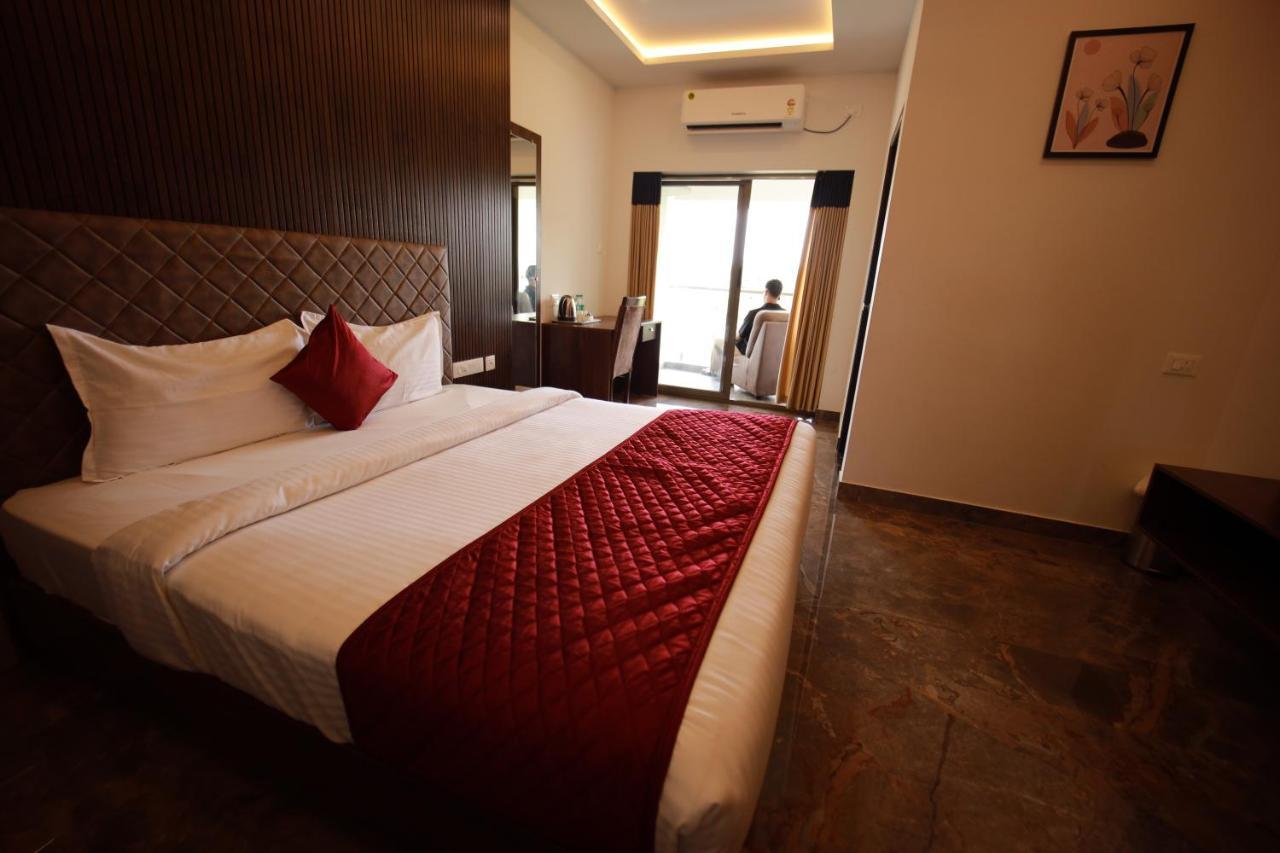 Bliss Regency Business Hotel Palakkad Εξωτερικό φωτογραφία